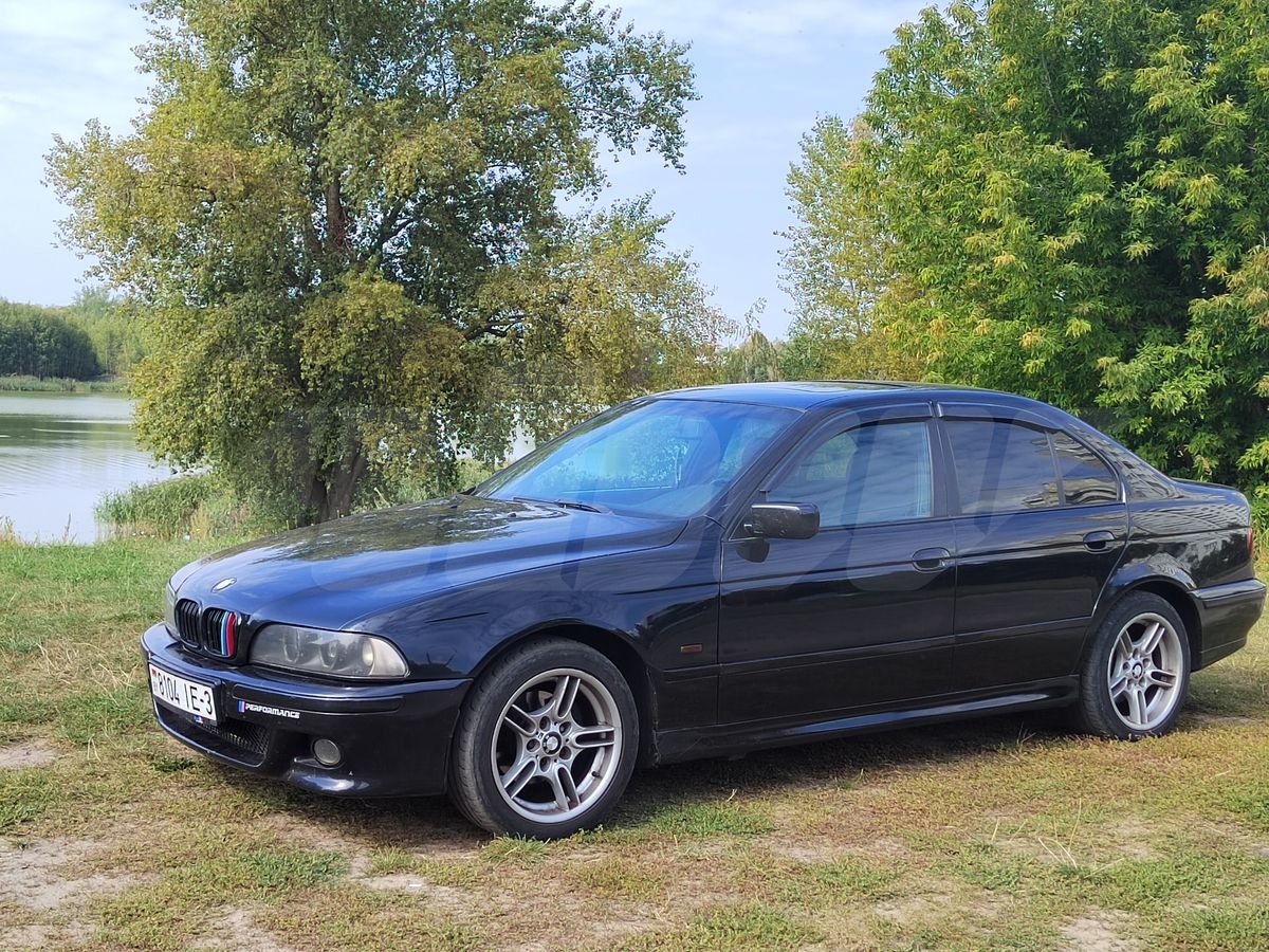 BMW 5 series IV (E39), 1998