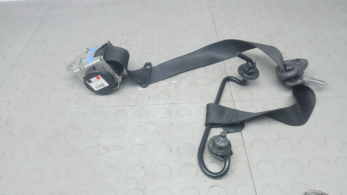 Пиропатрон к Opel Astra 2009