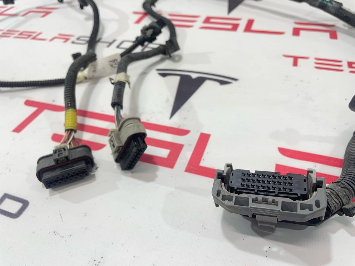 Проводка к Tesla Model 3 2019