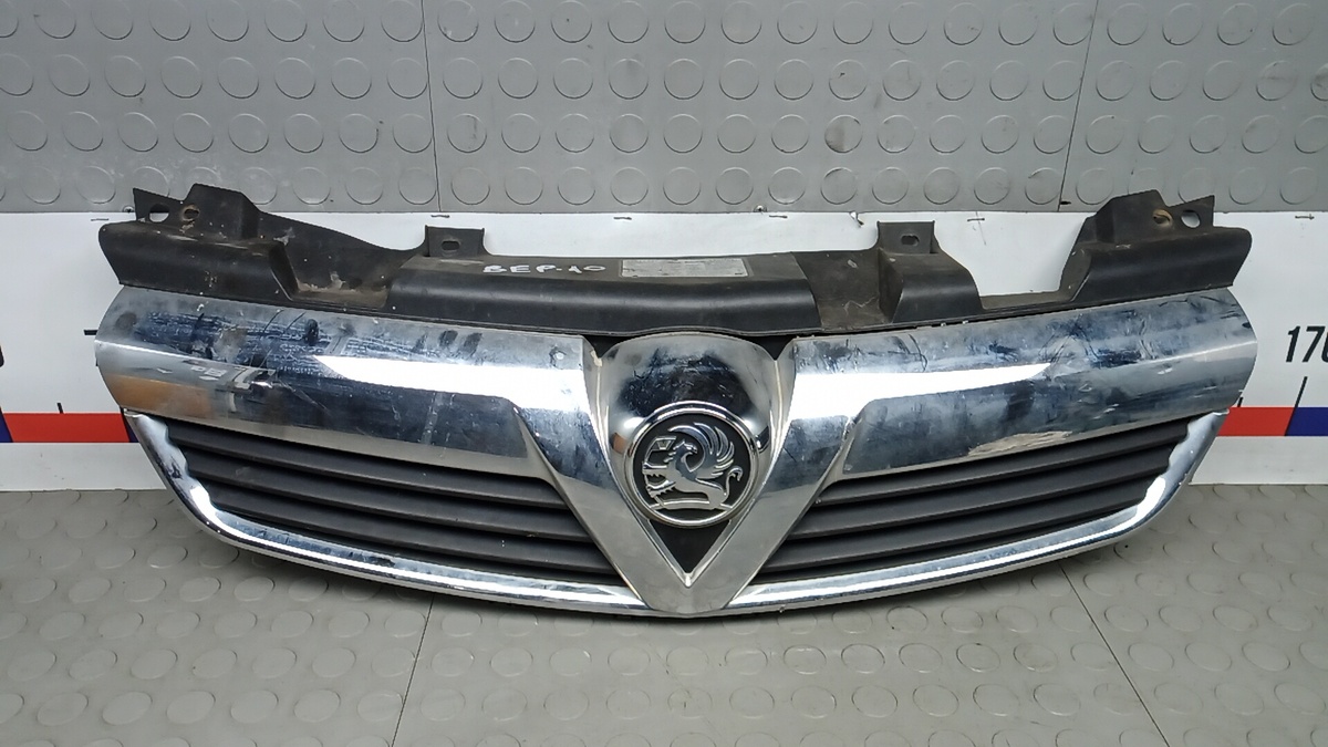 Решетка радиатора к Opel Zafira 2006