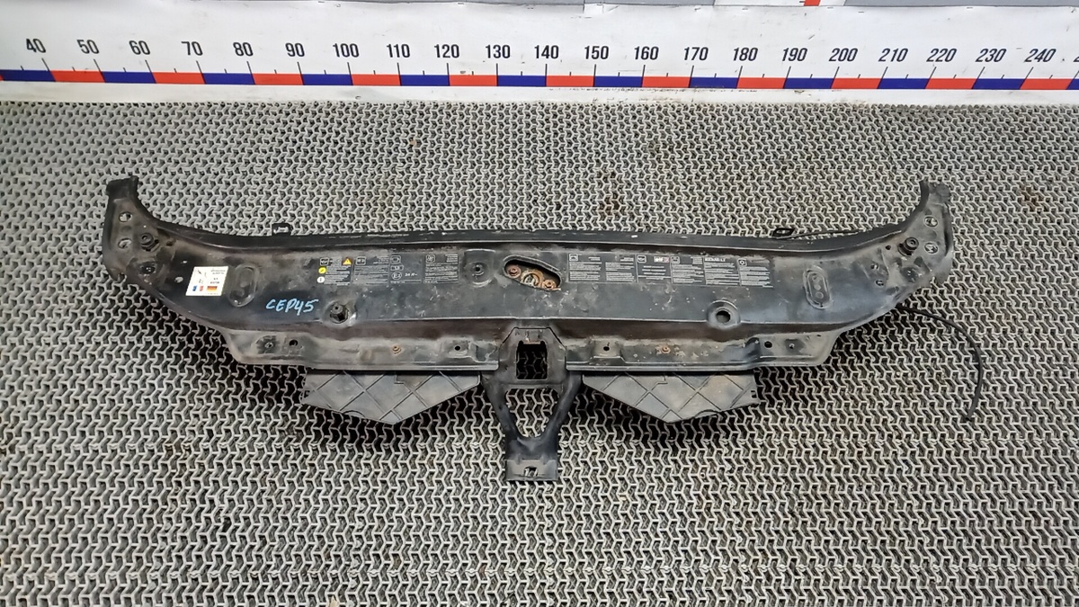 Рамка капота к Renault Laguna 2006