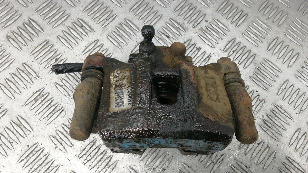 Скоба суппорта к Citroen C-Crosser 2008
