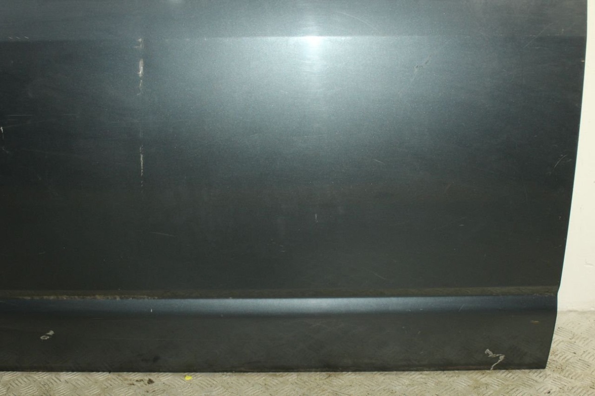 Дверь сдвижная правая к Volkswagen Transporter 2005