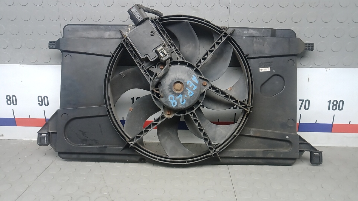 Вентилятор радиатора к Ford Focus 2007