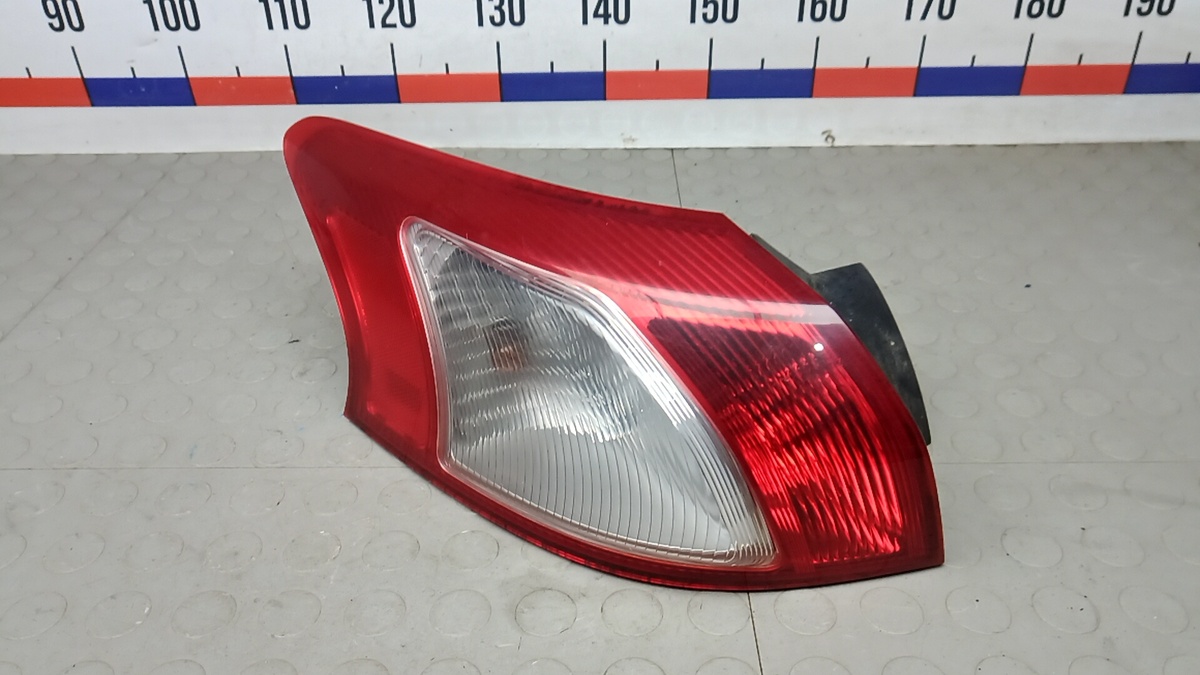 Фонарь задний левый к Mitsubishi Lancer 2010