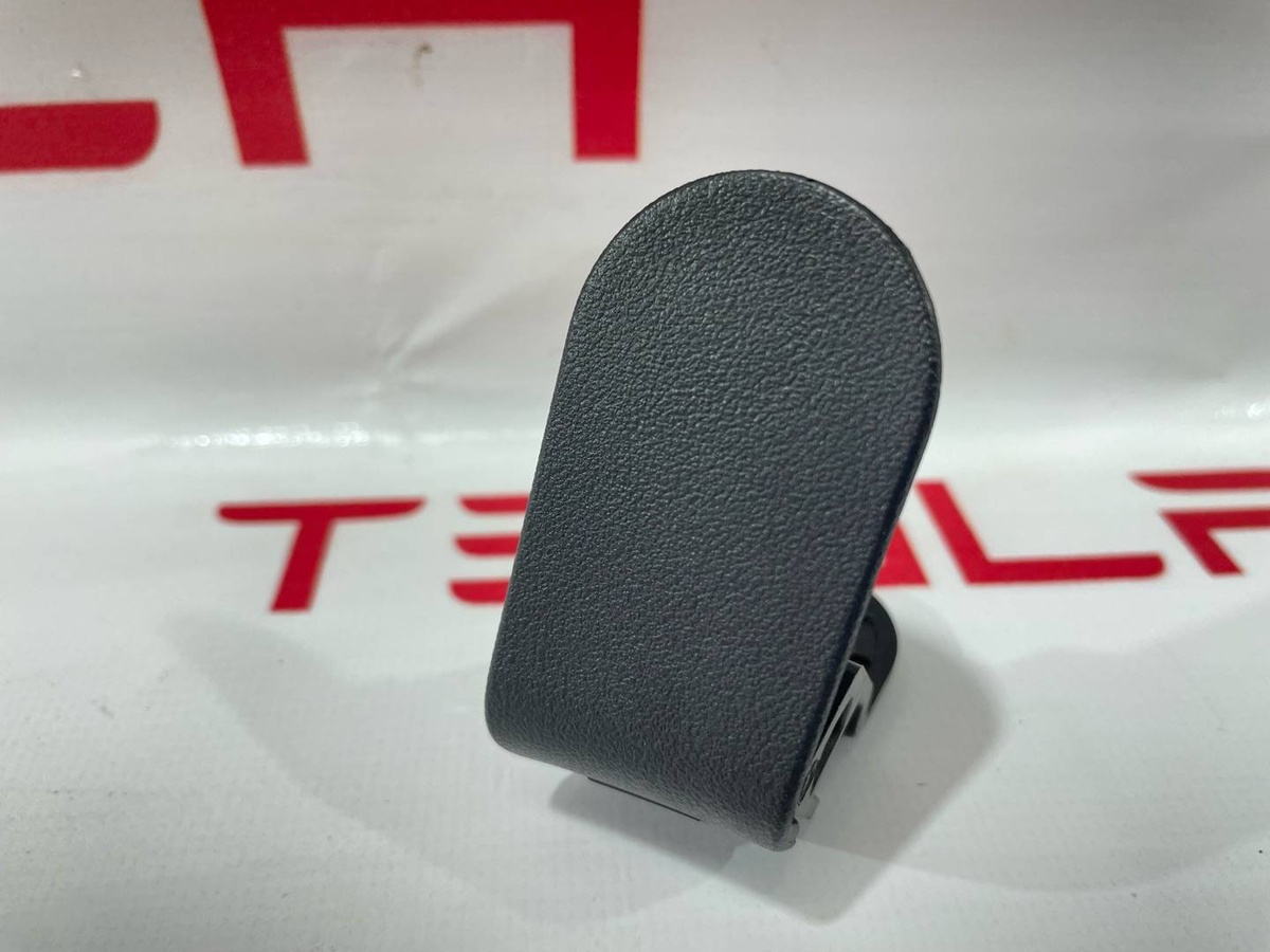 Заглушка к Tesla Model 3 2019