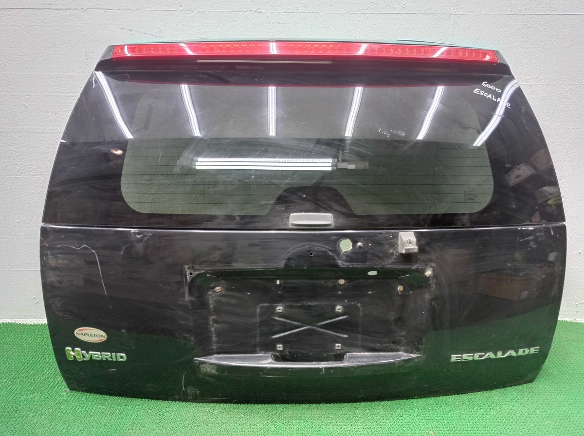 Крышка багажника к Cadillac Escalade 2012