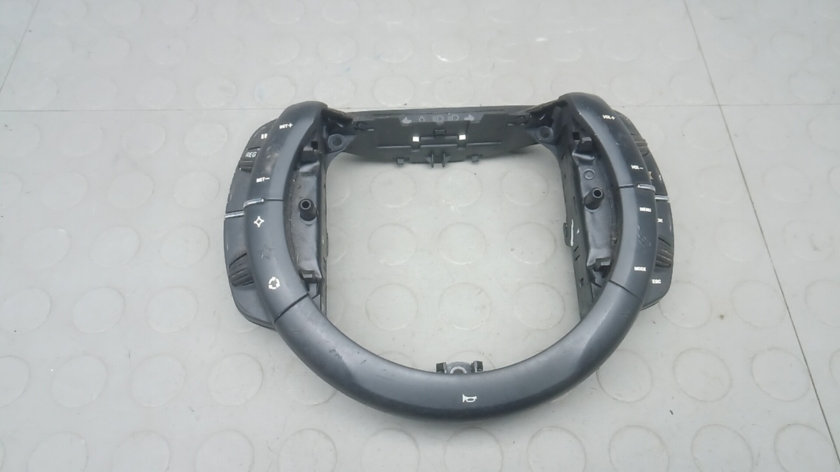Кнопки руля к Citroen C4 Picasso 2008