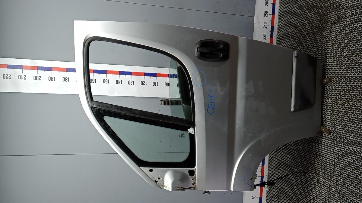 Дверь передняя левая к Citroen Jumpy 2009