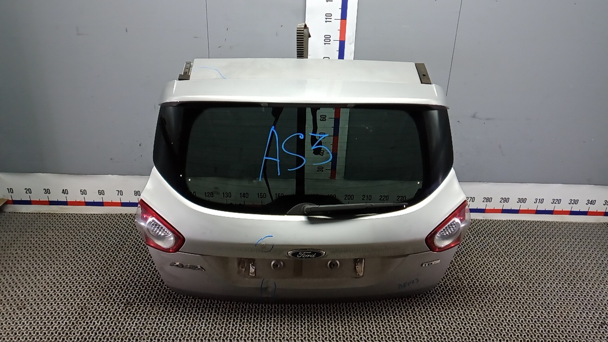 Крышка багажника к Ford Kuga 2009