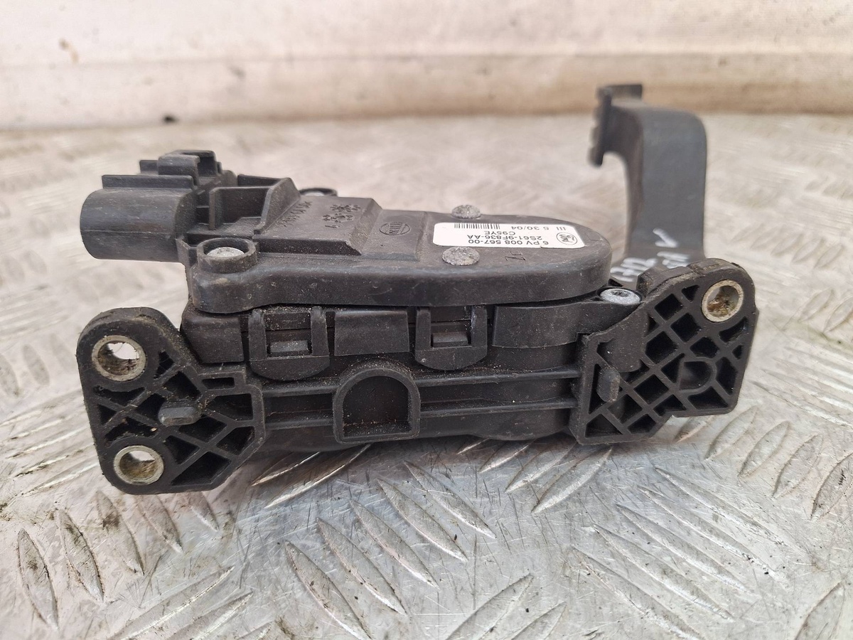 Педаль газа к Ford Fiesta 2004