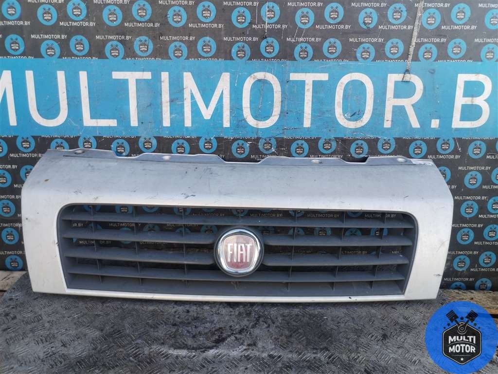 Решетка радиатора к Fiat  2010