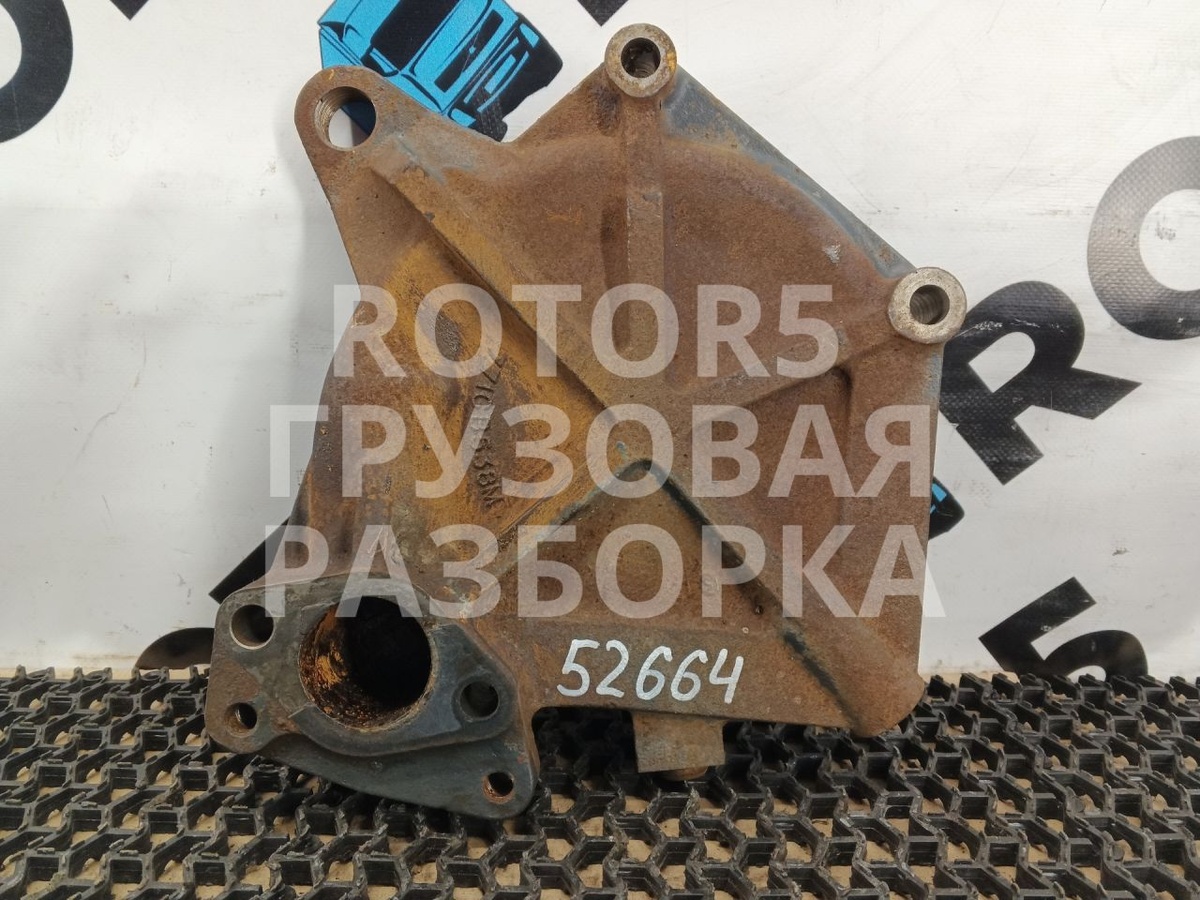 Корпус помпы к Renault Magnum 2002