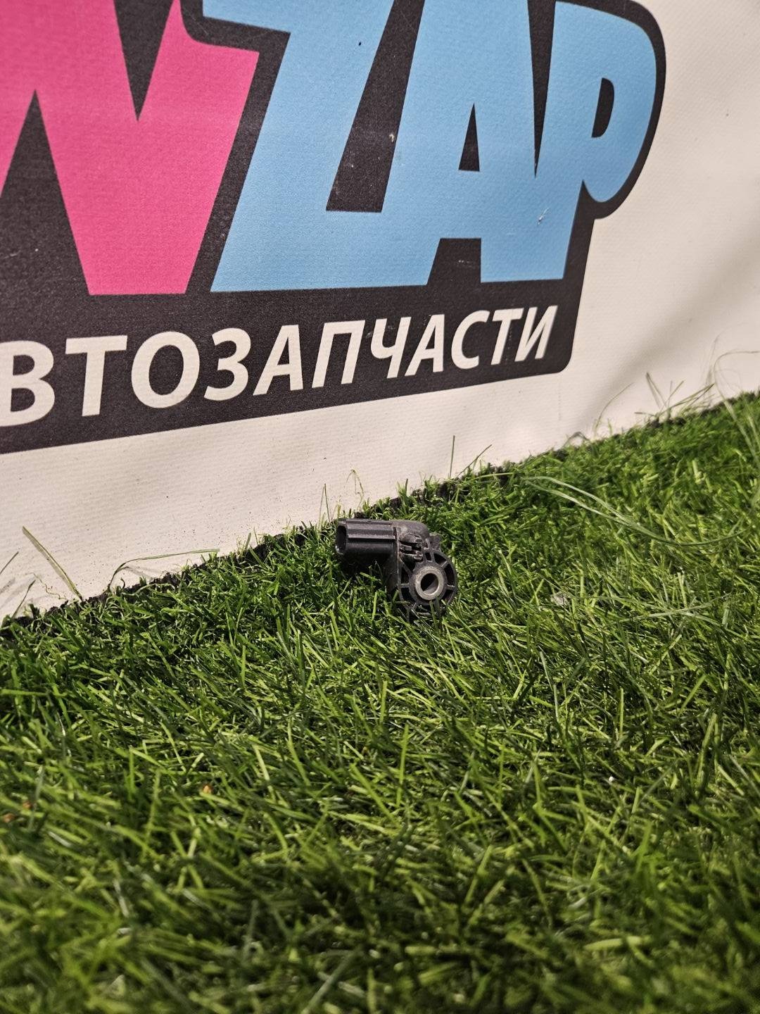 Датчик удара к Ford Escape 2020
