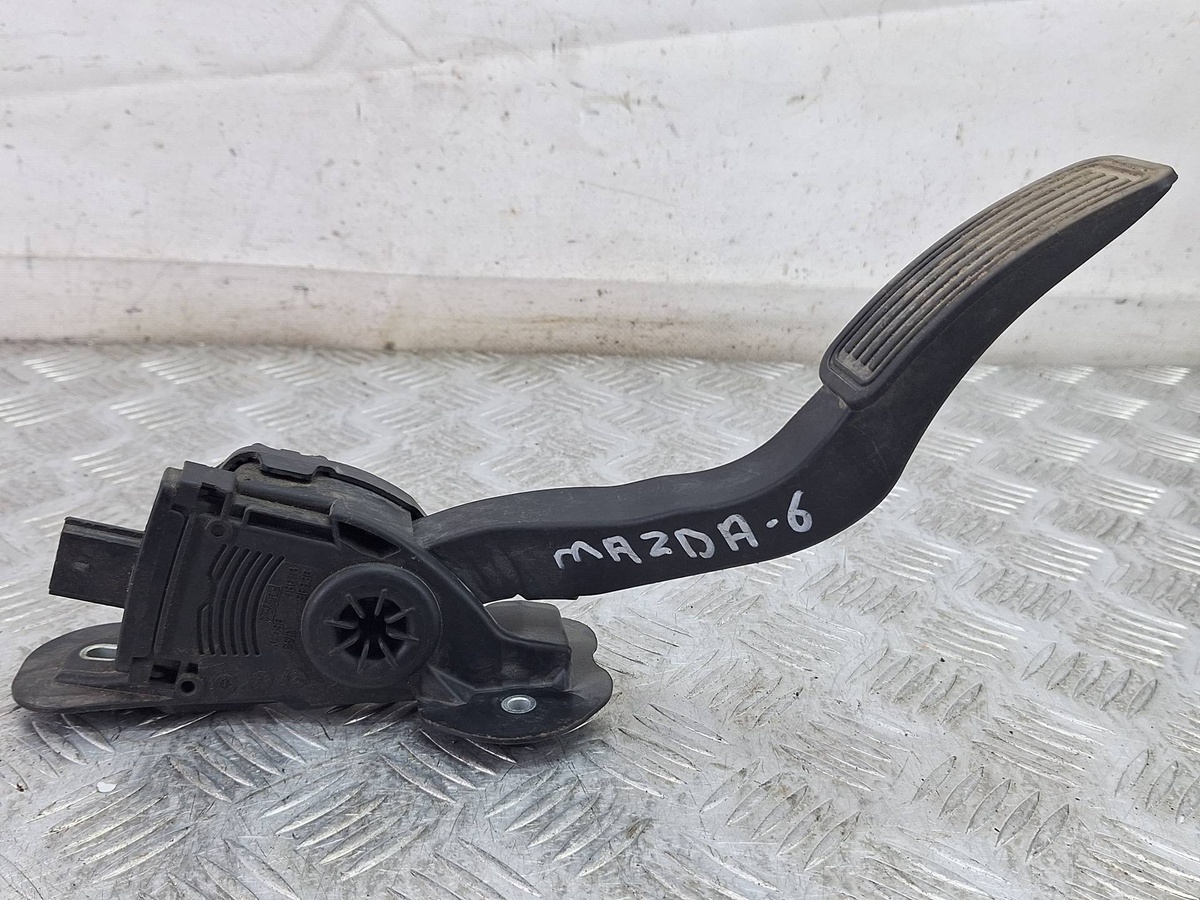 Педаль газа к Mazda 6 2004
