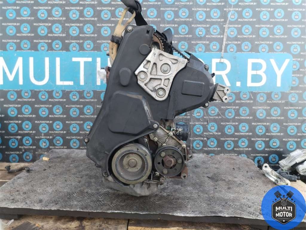 Двигатель к Renault Scenic 2001