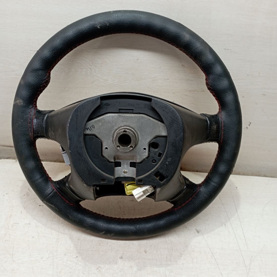 Руль к Nissan Almera 2003