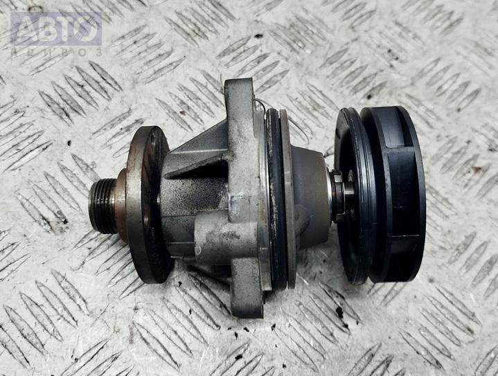 Помпа к BMW 5 series 1997