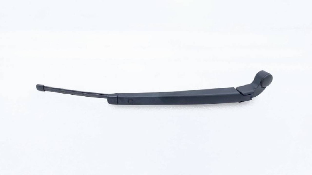 Щеткодержатель задний (поводок стеклоочистителя, дворник) к Li Auto L7 2024