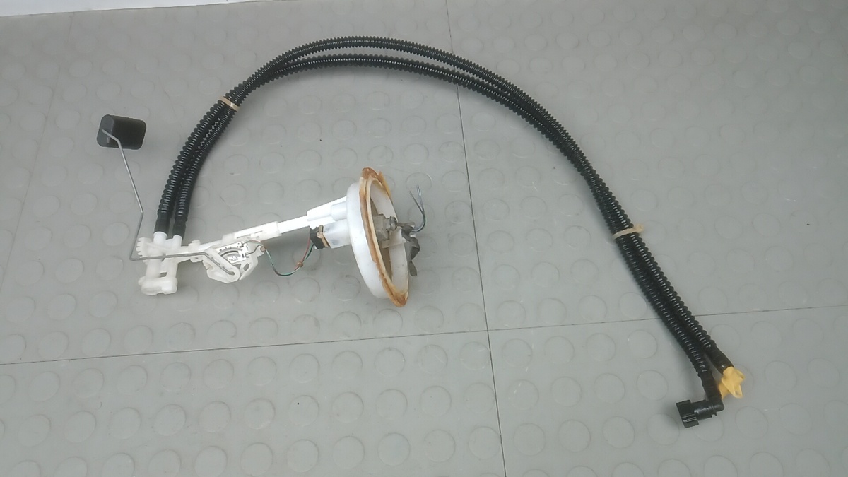 Датчик уровня топлива к Volkswagen Tiguan 2010