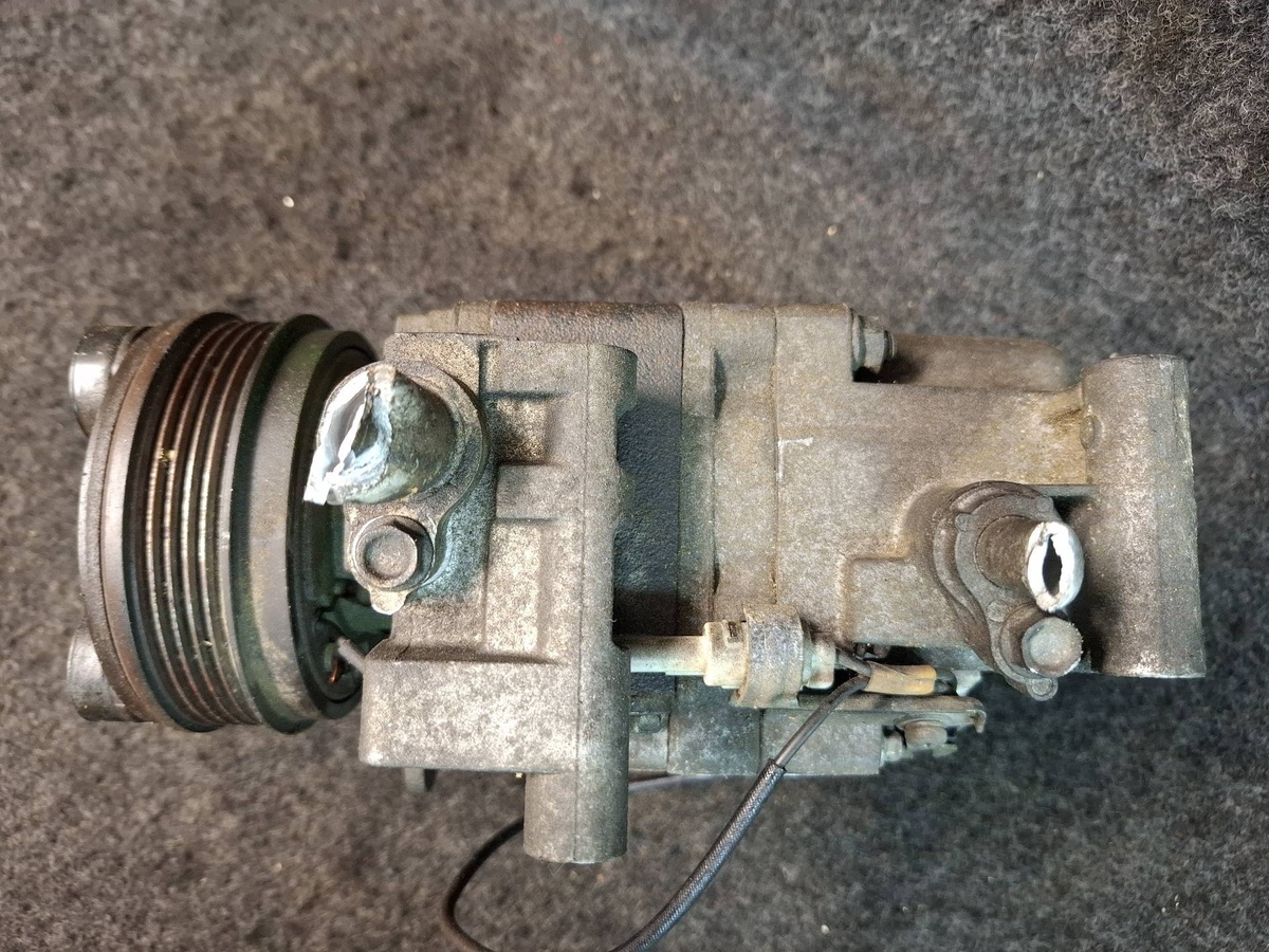 Компрессор кондиционера к Mazda 5 2005