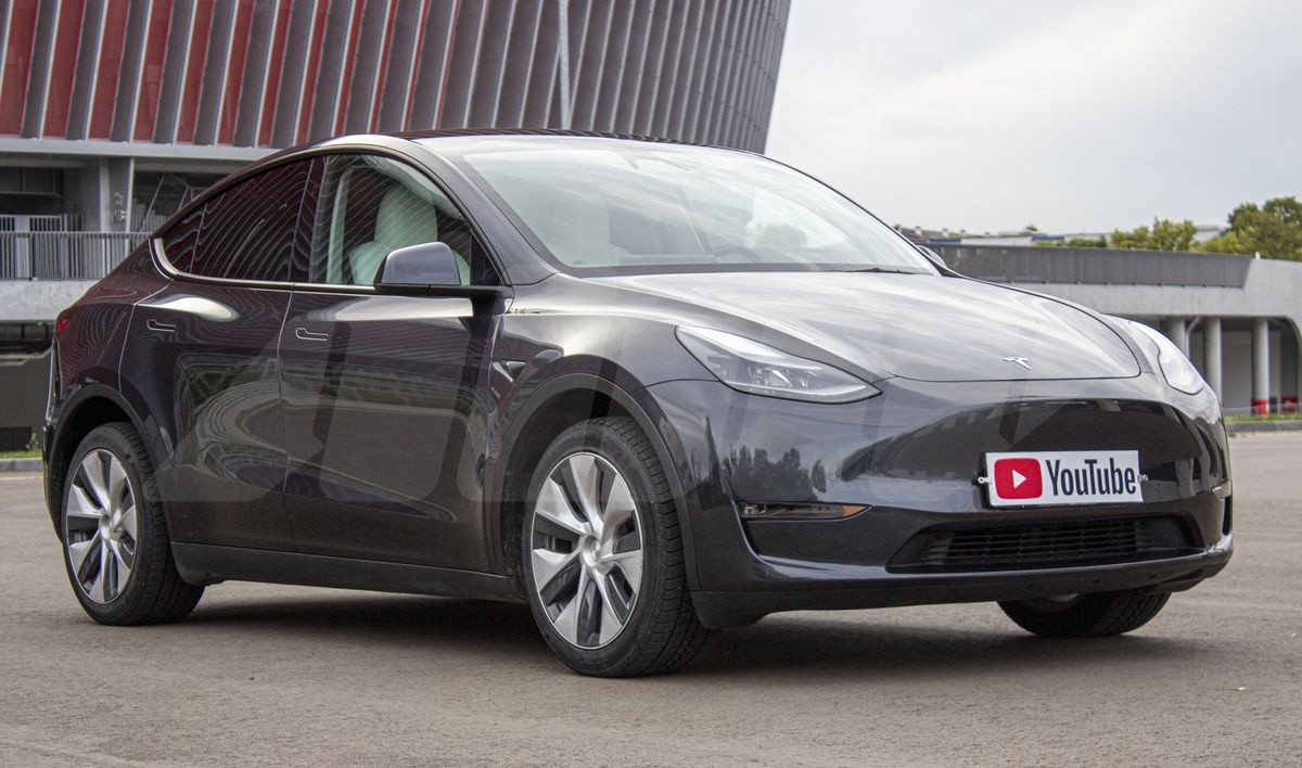 Tesla Model Y I, 2024