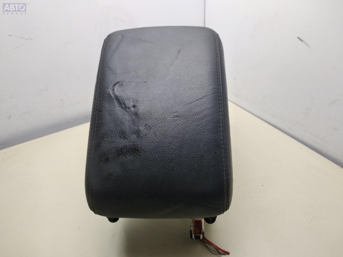 Подлокотник к Audi A5 2008