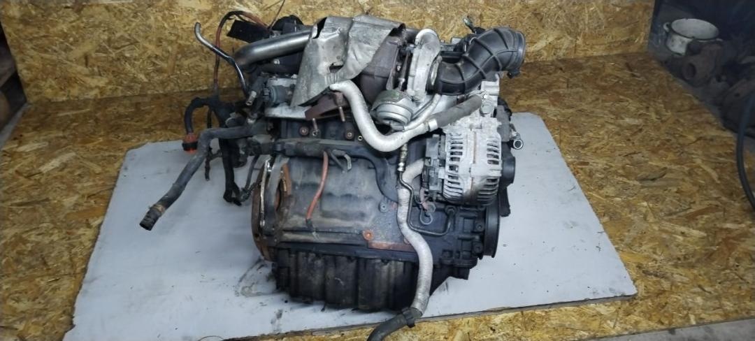 Двигатель к Opel Zafira 2004