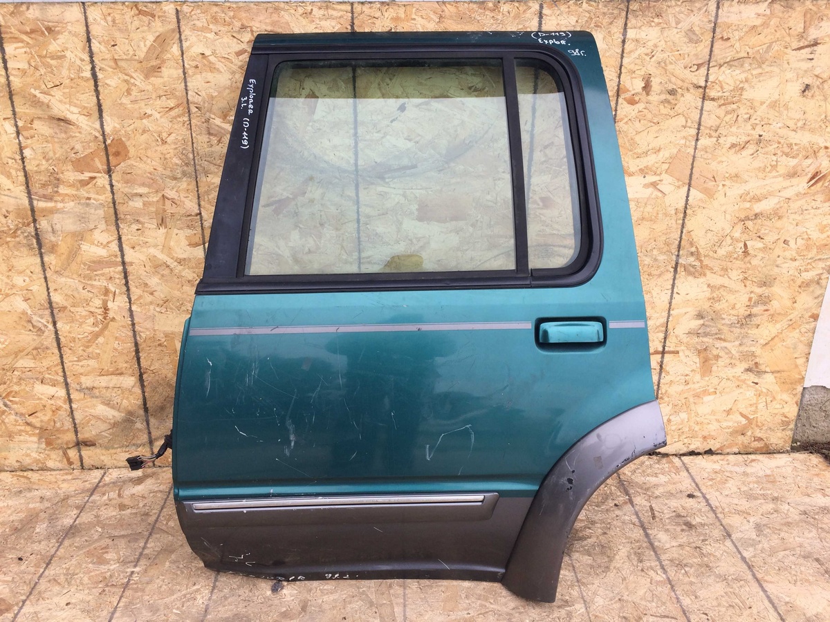 Дверь задняя левая к Ford Explorer 1998