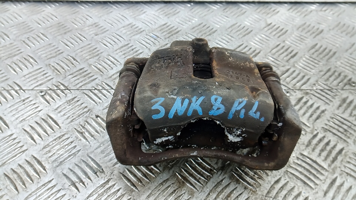 Скоба суппорта к Suzuki SX4 2006