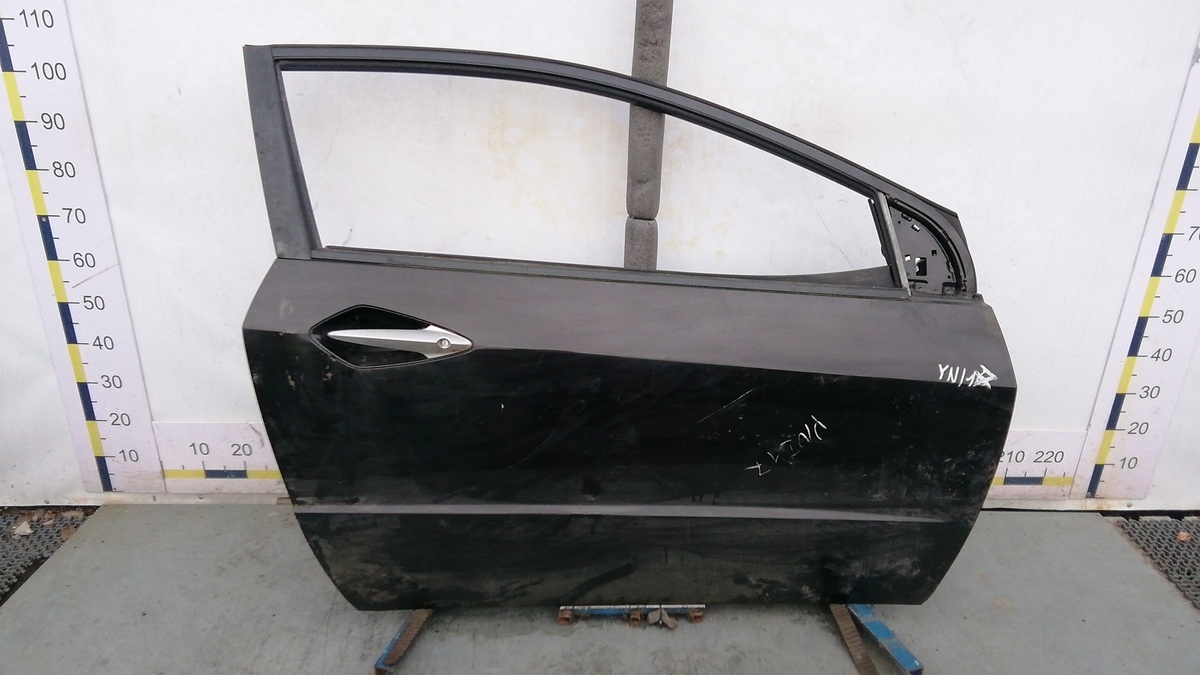 Стекло двери передней правой к Honda Civic 2008