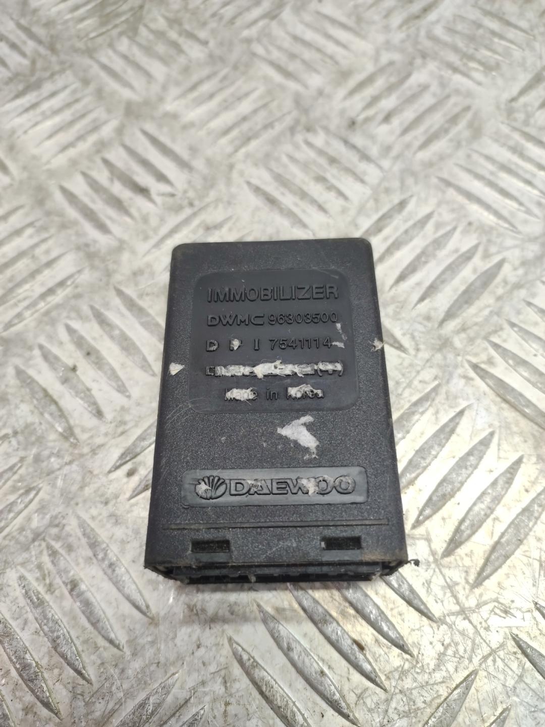 Иммобилайзер к Daewoo Lanos 1999