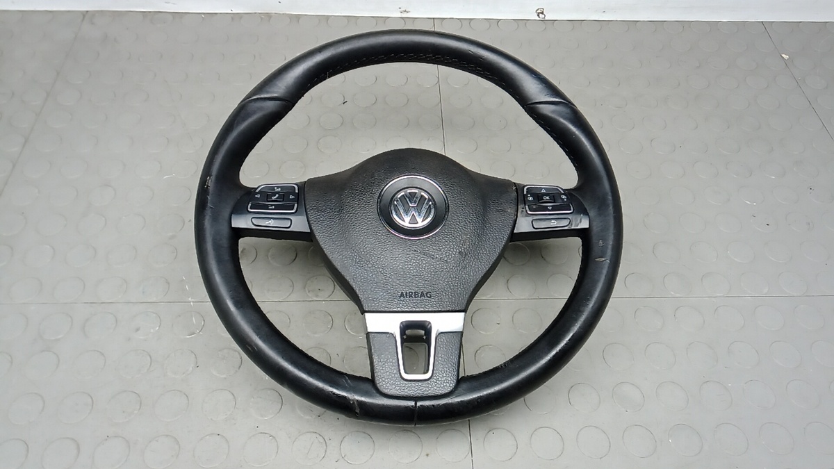Руль к Volkswagen Passat 2014