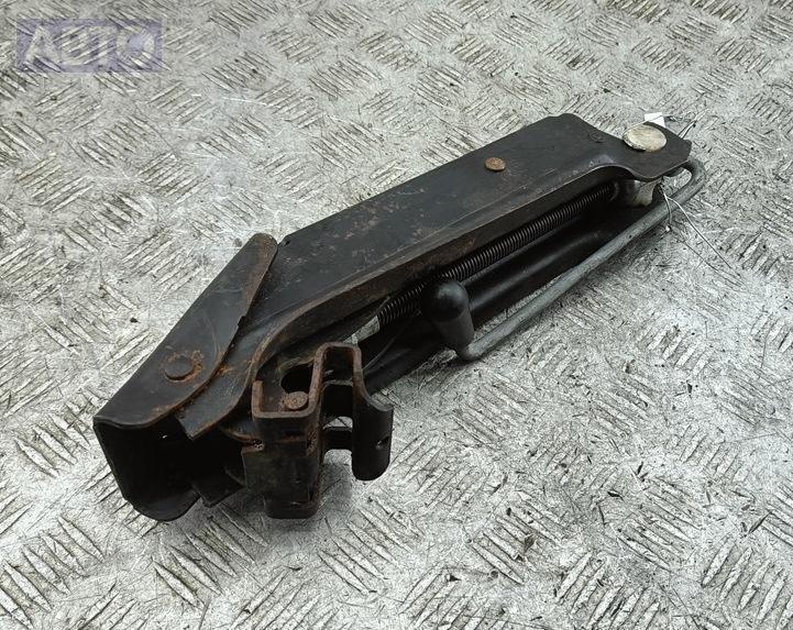 Домкрат к Volkswagen Touran 2004