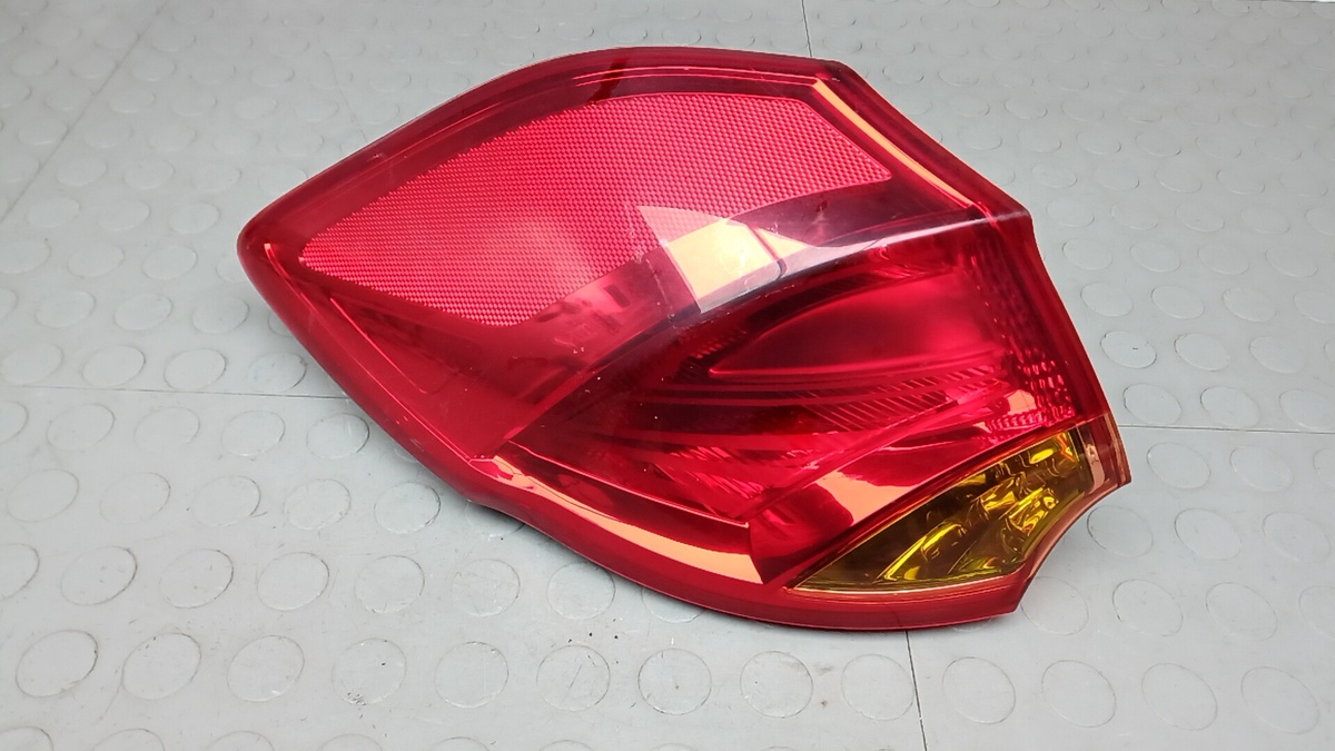 Фонарь задний левый к Kia Ceed 2012