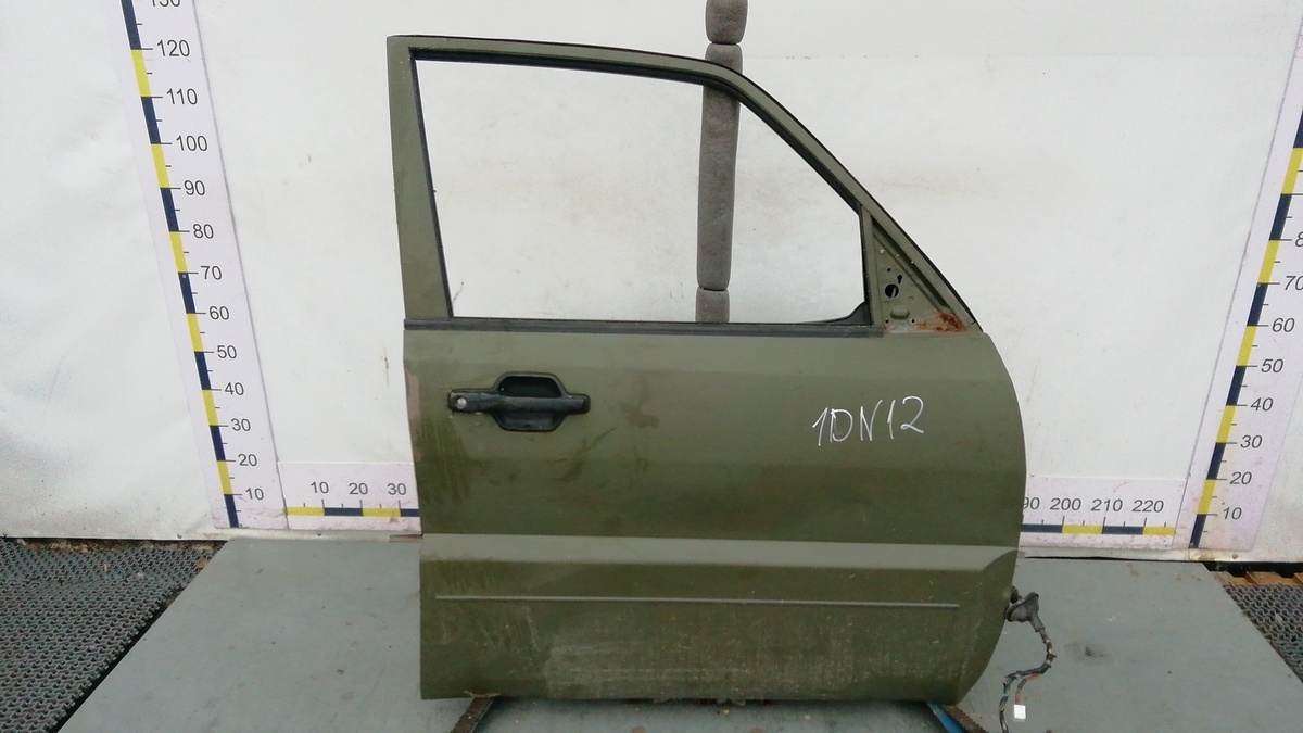 Стеклоподъемник передний правый к Mitsubishi Pajero 2009