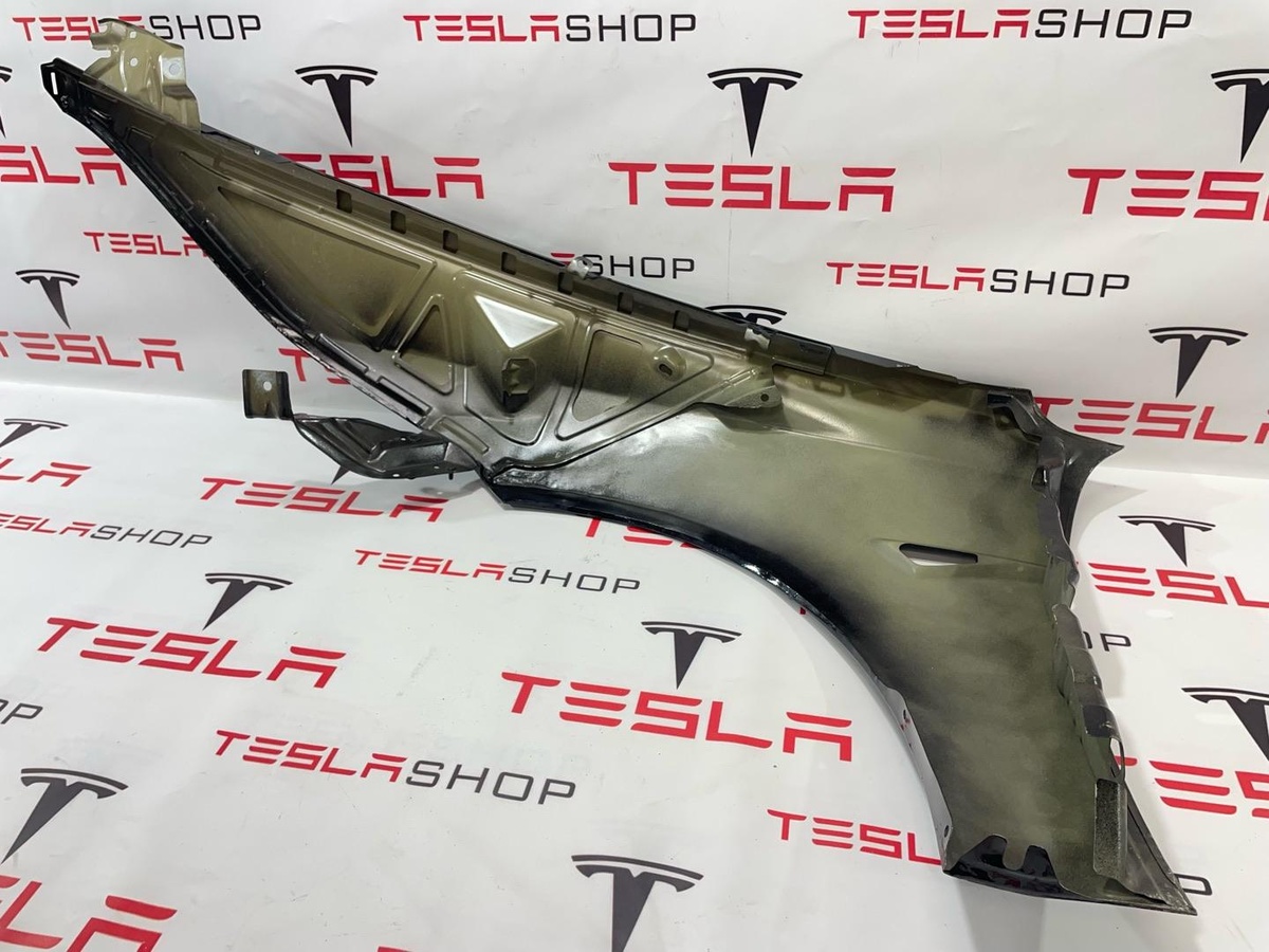 Крыло переднее правое к Tesla Model 3 2024