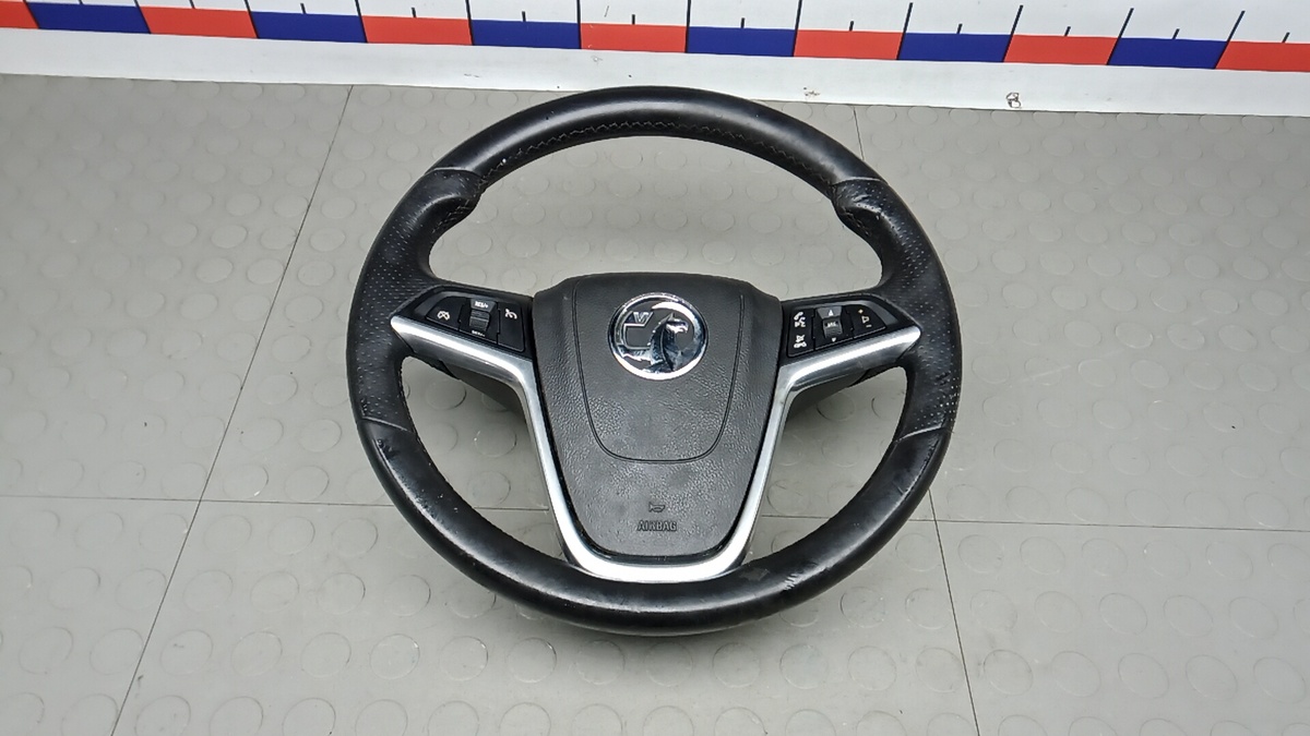 Руль к Opel Insignia 2009