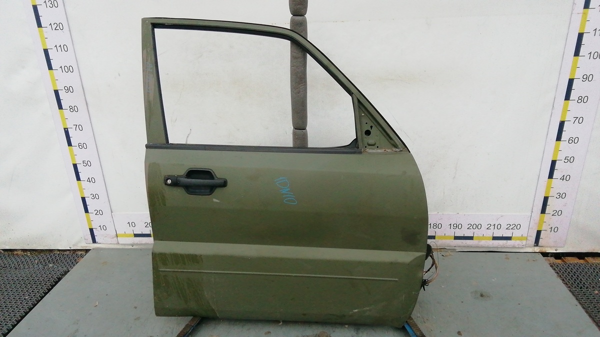 Стеклоподъемник передний правый к Mitsubishi Pajero 2009