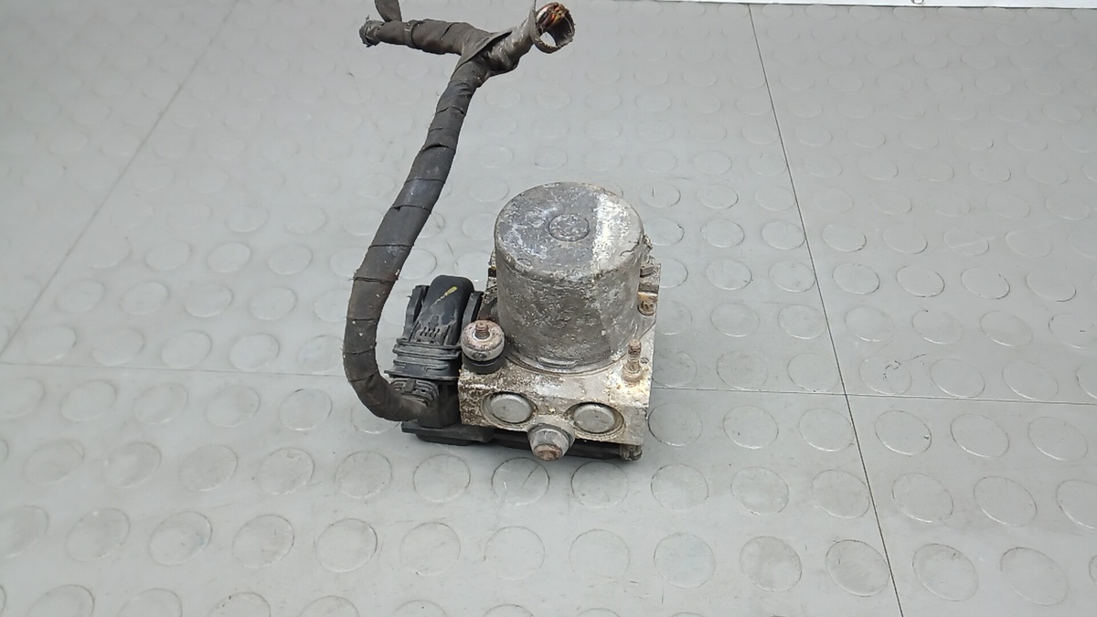 Блок ABS к Opel Vivaro 2005