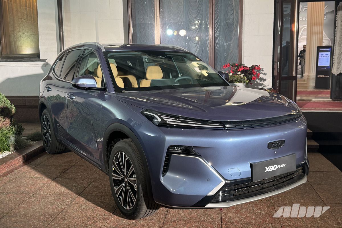 Это случилось! В Минске представили первый белорусский гибрид BELGEE X80 PHEV и озвучили его цену