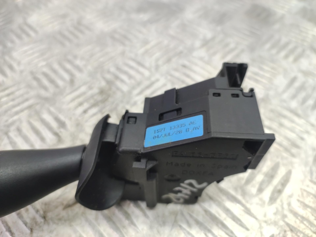 Переключатель поворотов к Ford Fusion 2004