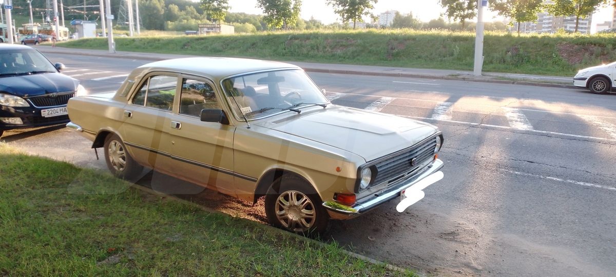 ГАЗ 24 «Волга» II (2410), 1990
