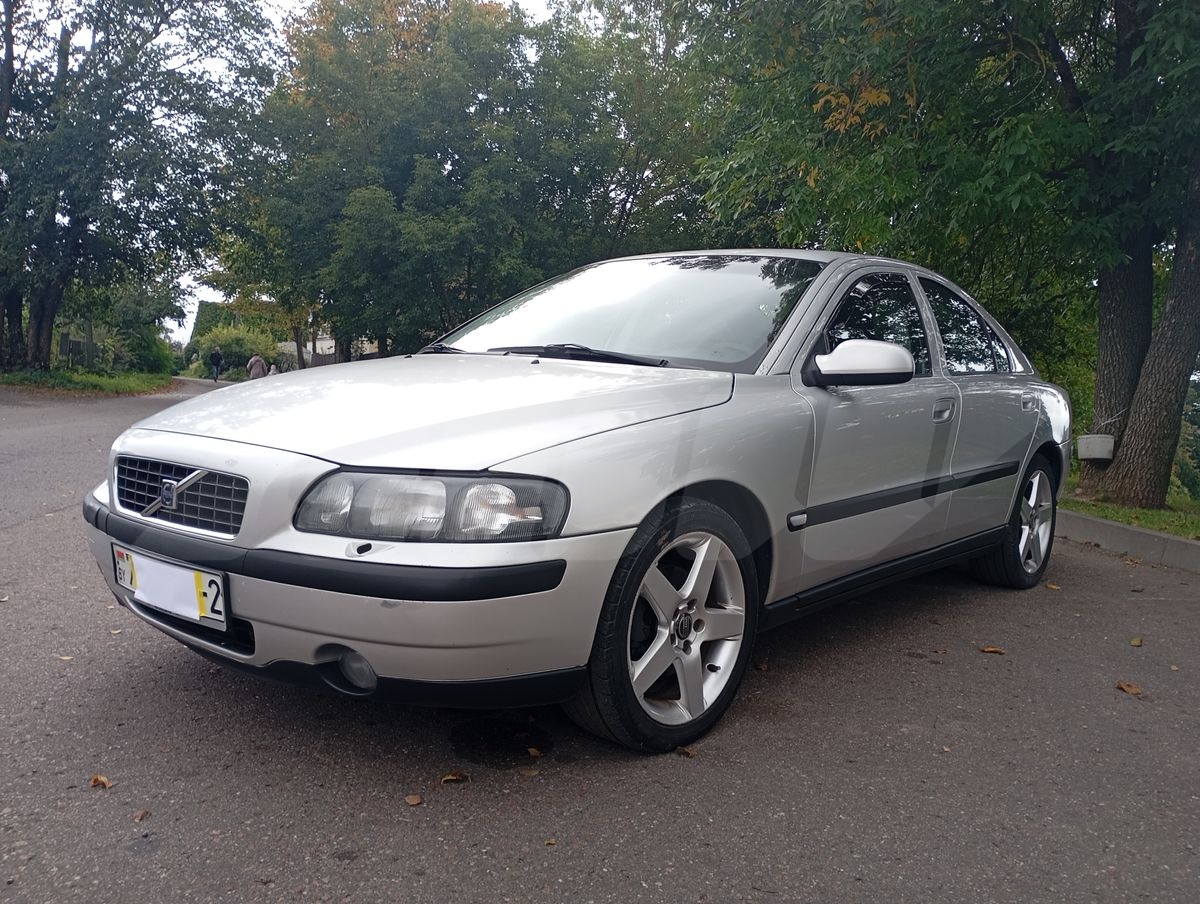 Volvo S60 I, 2001