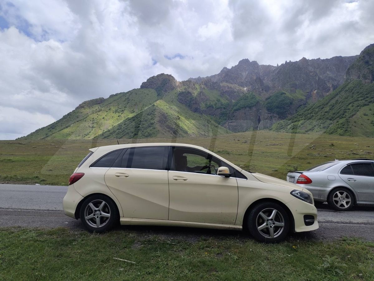 Mercedes-Benz B-klasse II (W246) Рестайлинг, 2015