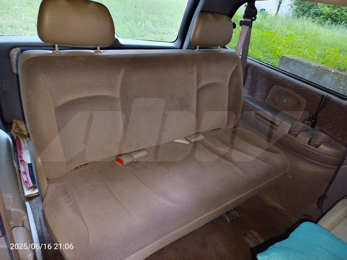 Сиденье третий ряд к Dodge Caravan 2003