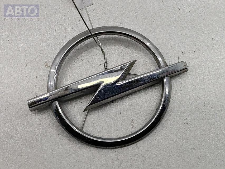 Эмблема к Opel Zafira 2002