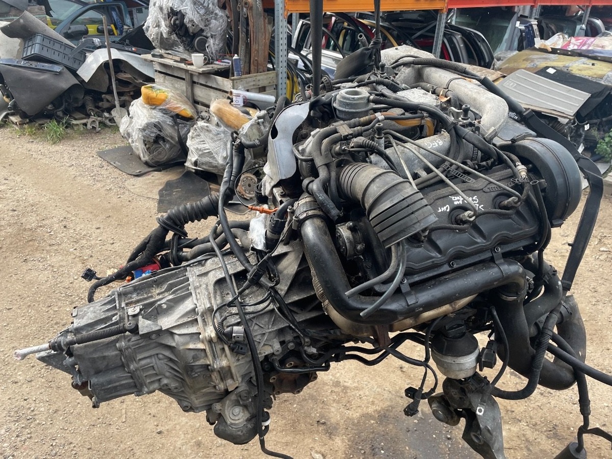 Двигатель к Audi A6 1998