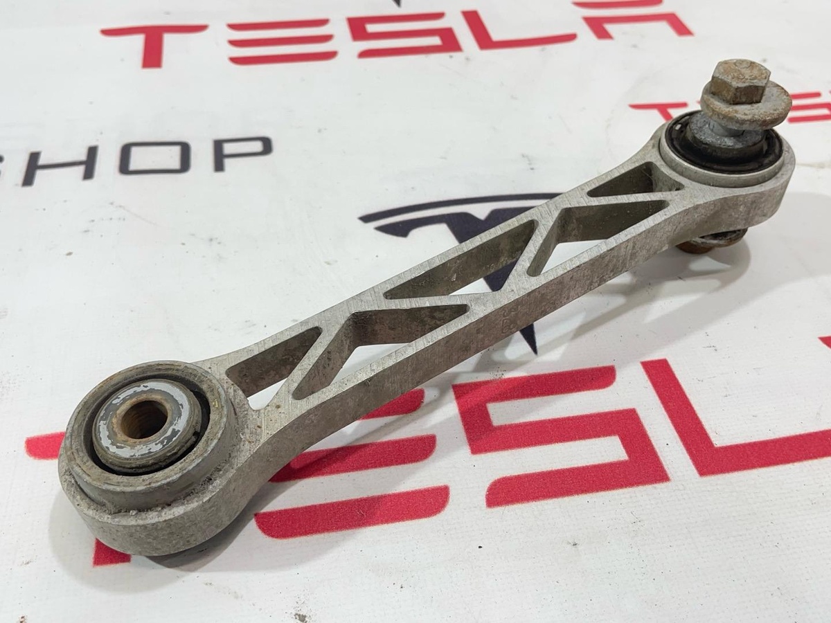 Рычаг задний к Tesla Model S 2015