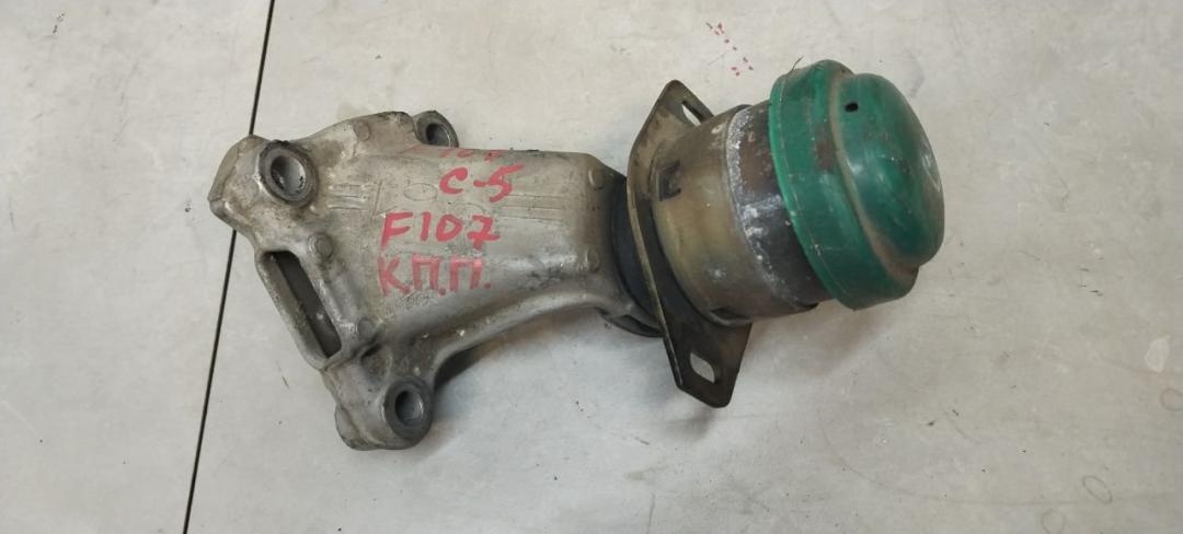 Кронштейн КПП к Citroen C5 2002
